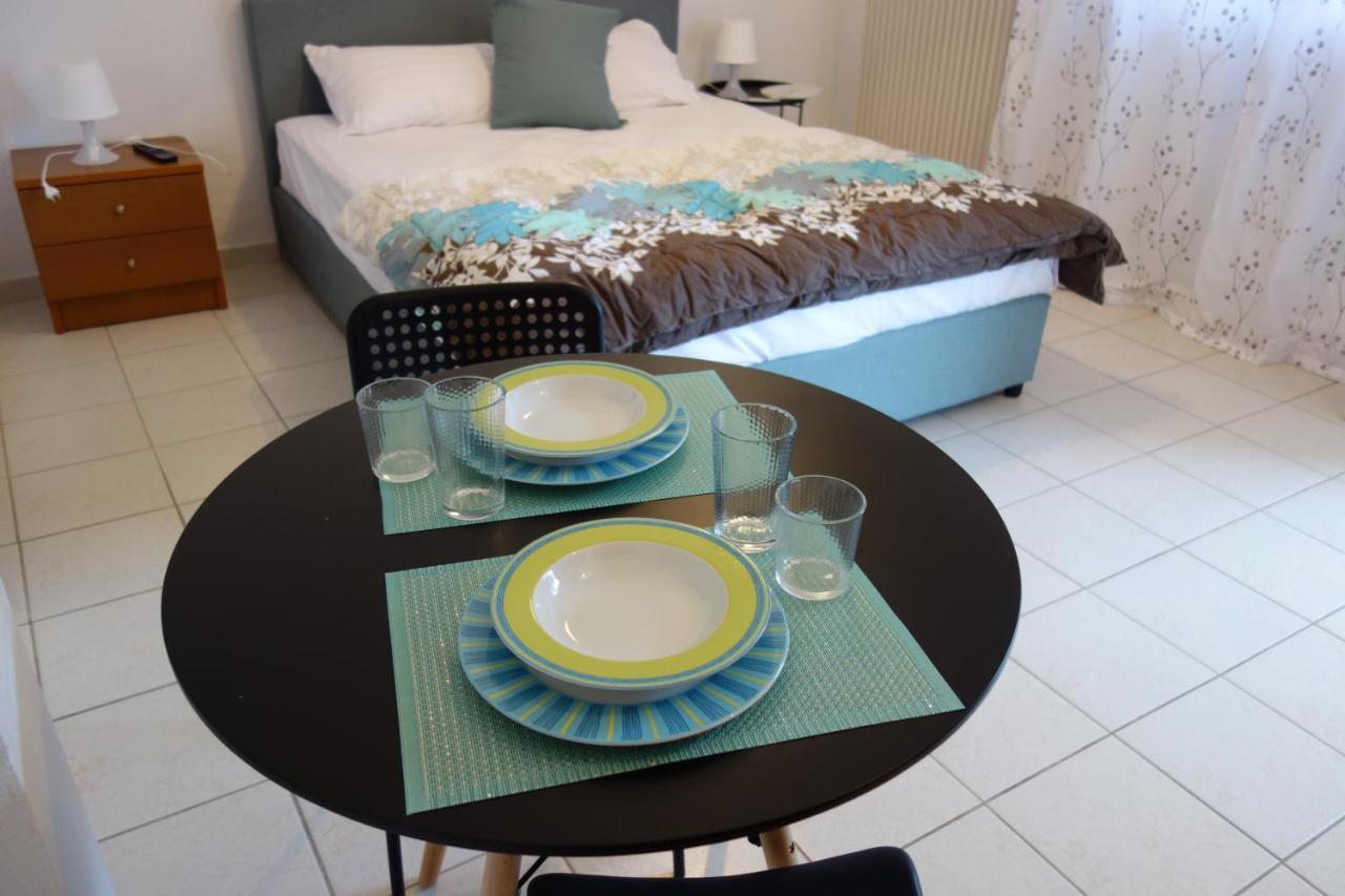 Kiki'S Cosy Apartments Néa Khilí Εξωτερικό φωτογραφία