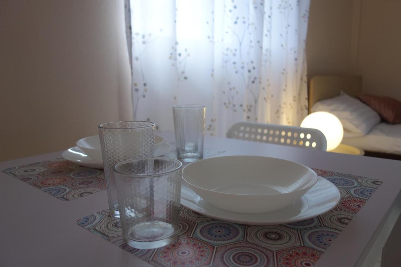 Kiki'S Cosy Apartments Néa Khilí Εξωτερικό φωτογραφία