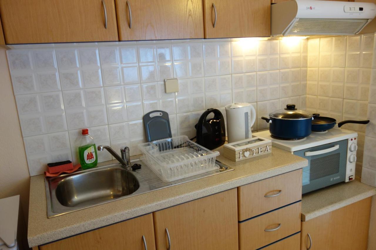 Kiki'S Cosy Apartments Néa Khilí Εξωτερικό φωτογραφία
