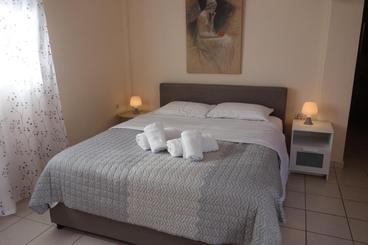 Kiki'S Cosy Apartments Néa Khilí Εξωτερικό φωτογραφία